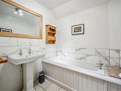 Picture 19